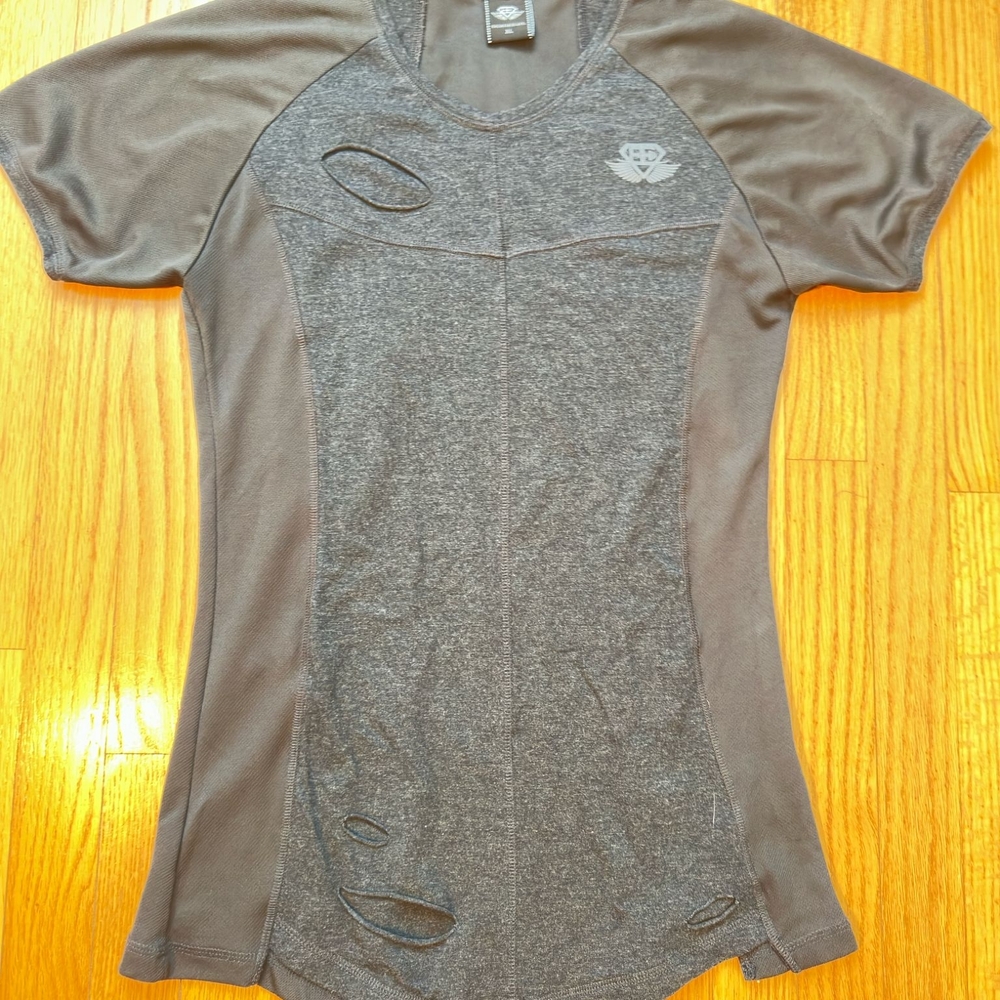Men's Gray Short Sleeve Athletic Tee
